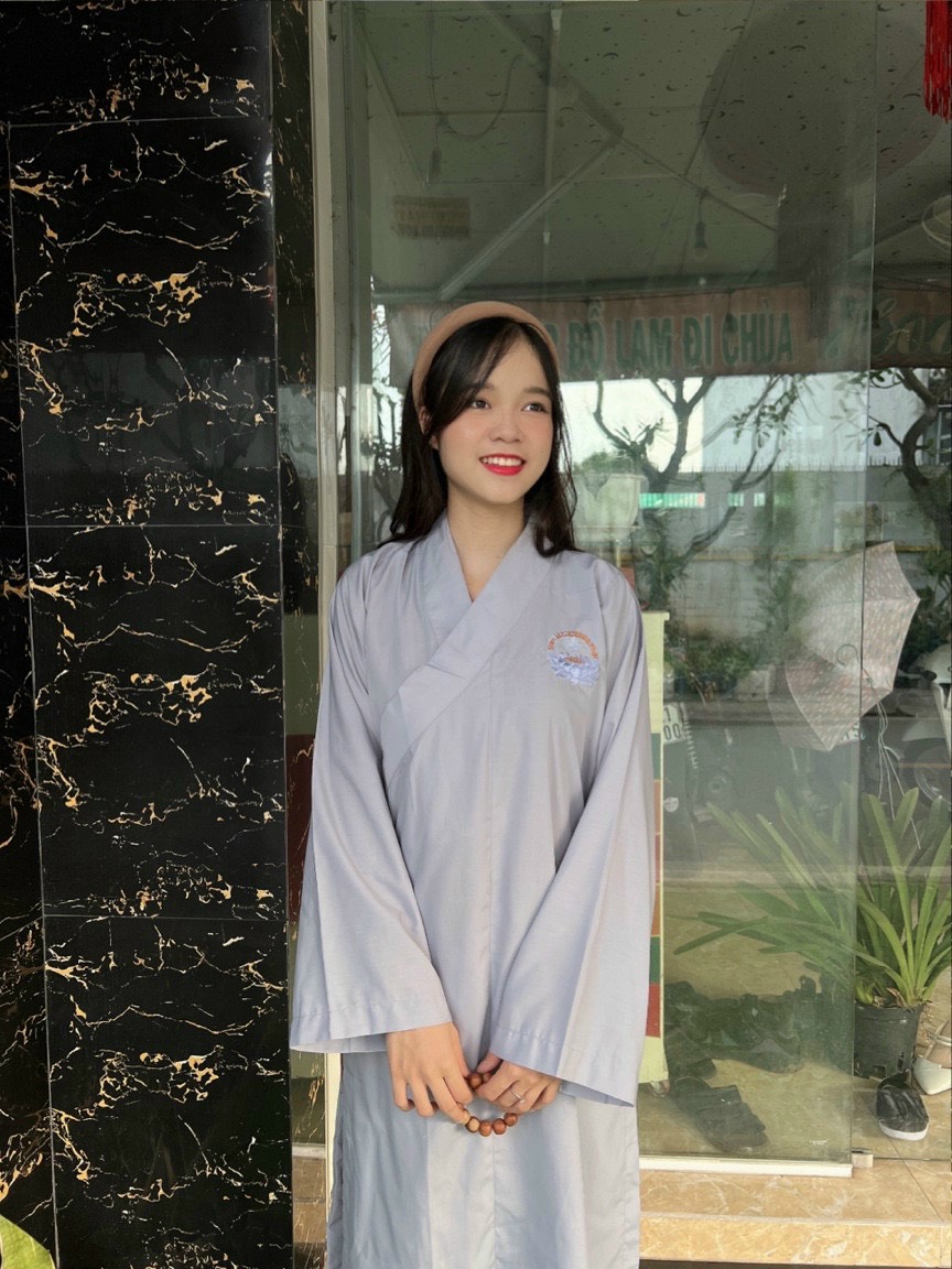 Áo Tràng Đi Chùa _ Vãi kate