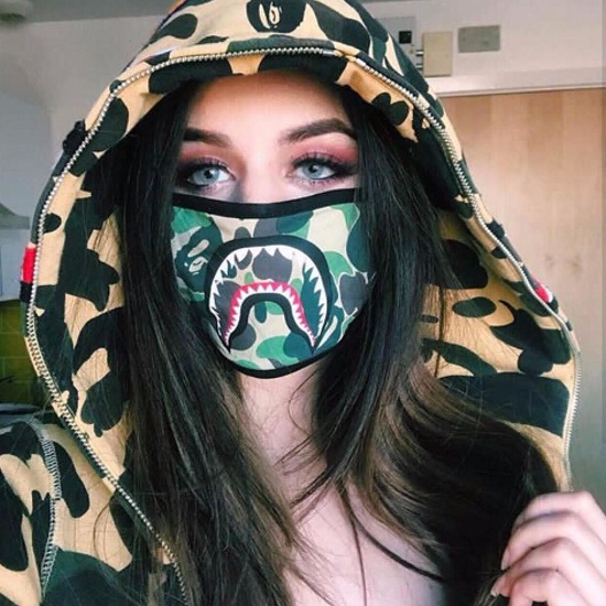 Khẩu trang vải che nắng che bụi Bape cá mập form chuẩn ôm mặt