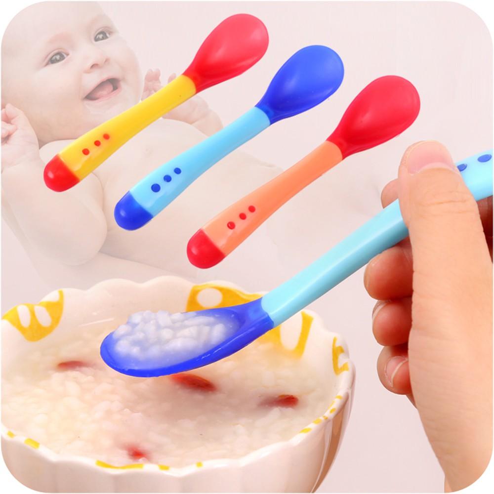 combo 2 Thìa ăn dặm báo nóng cho bé yêu