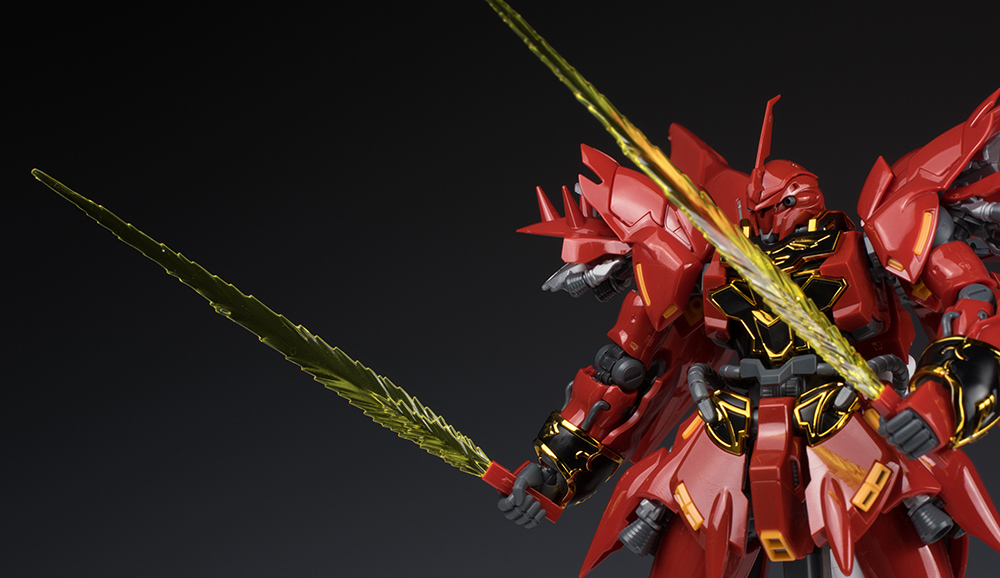 Mô hình Gundam Bandai RG Sinanju