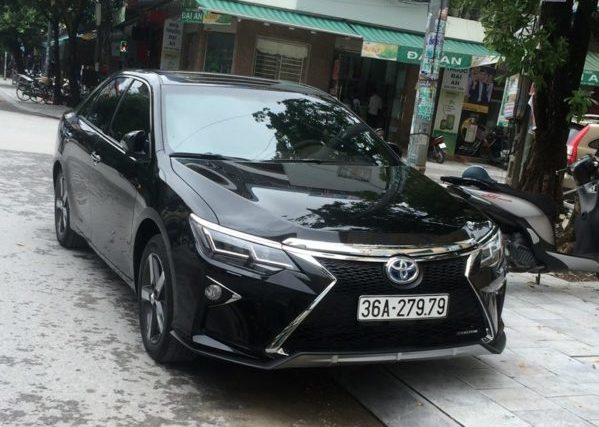 CAMRY 2.5 2014 - 2018: Cường lực cảm ứng màn