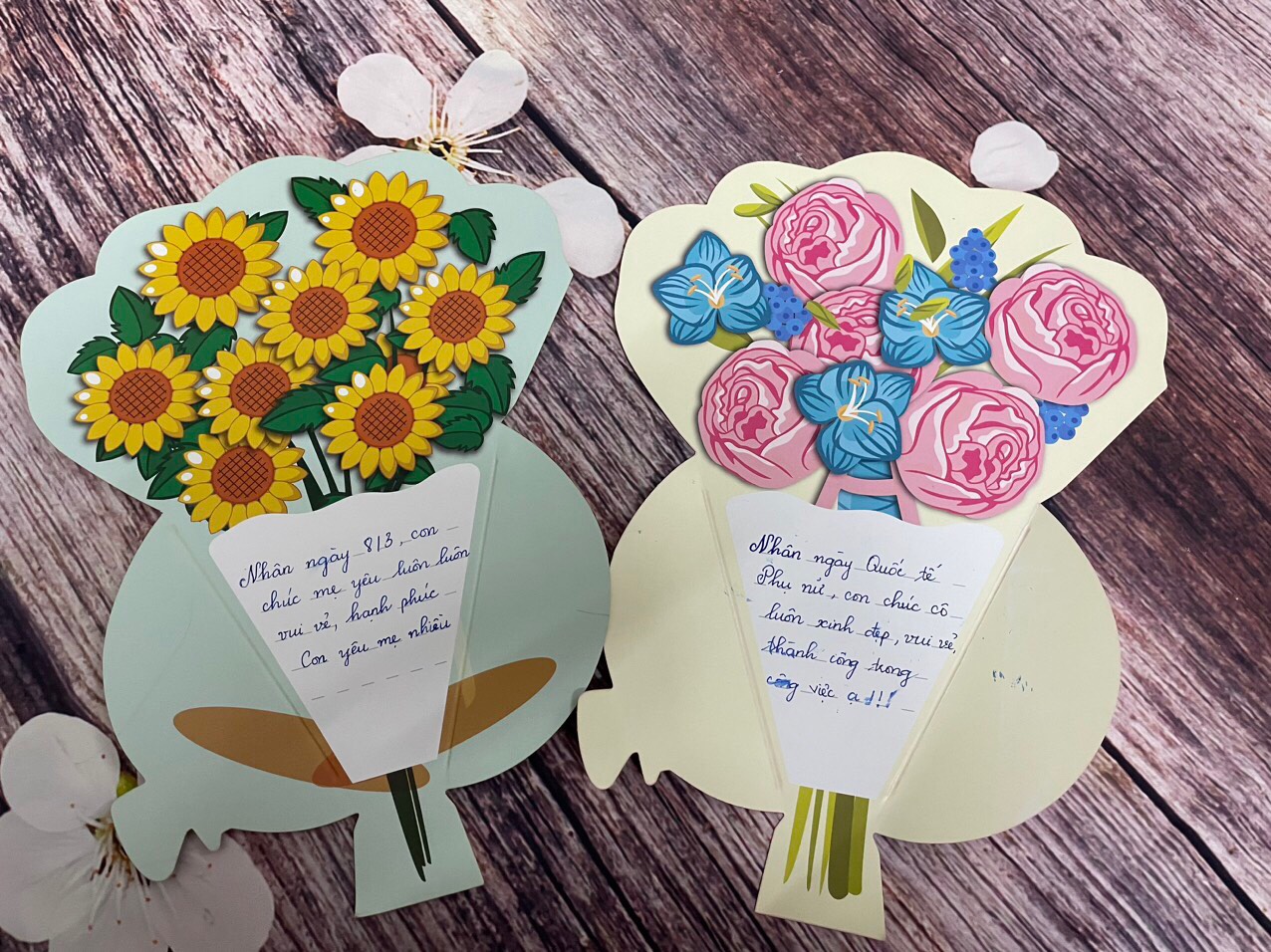 Combo 10 set Thiệp chúc mừng 3D nhân ngày 8/3, 20/10, 20/11 Handmade