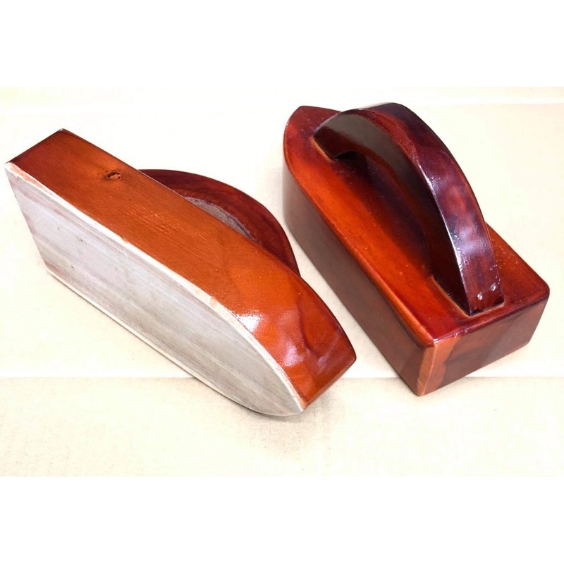 cục gỗ vuông ủi đồ