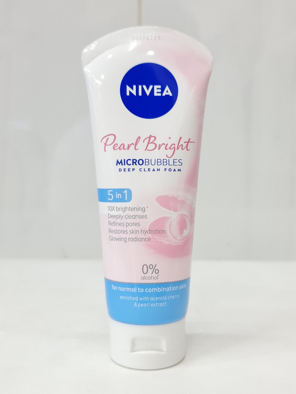 Sữa Rửa Mặt Sáng Da Sạch Nhờn Giảm Mụn NIVEA 100g