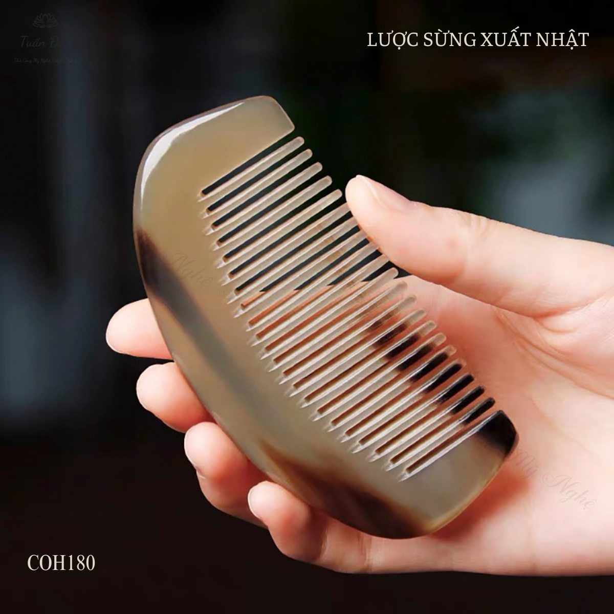 Lược sừng múi bưởi mini phụ kiện bỏ túi tiện dụng - coh180