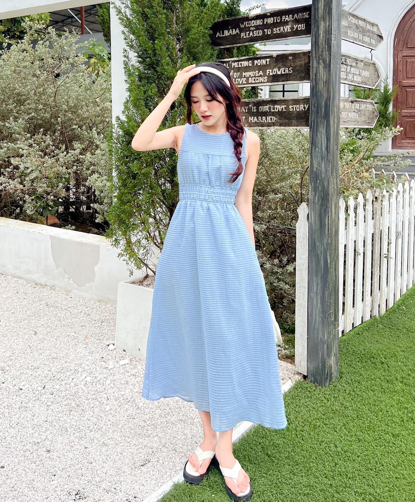 Đầm LAREN - Đầm midi cách điệu ngực