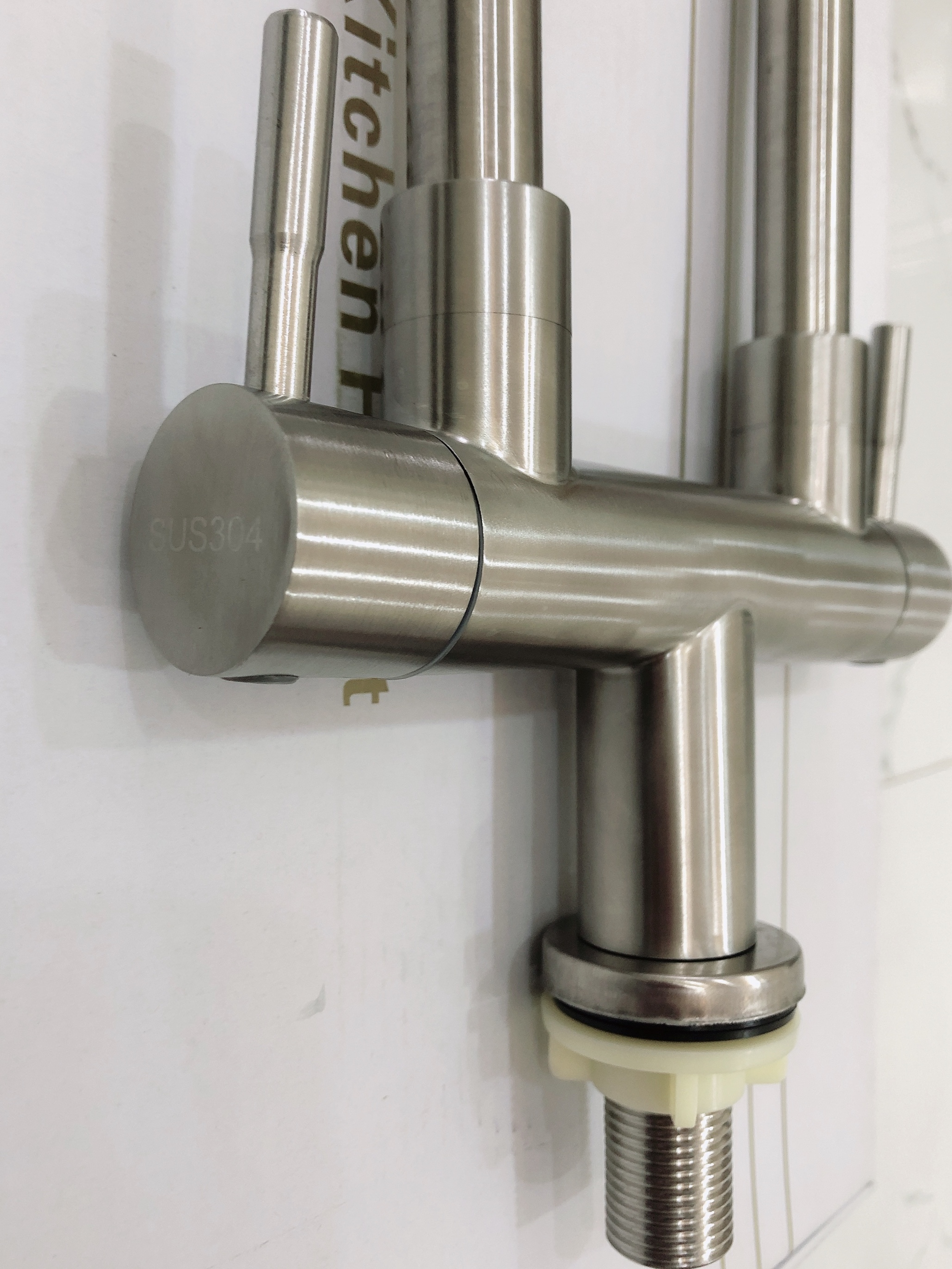 VÒI RỬA CHÉN LẠNH ĐÔI C1000-(Ống phi 18 inox 304 cao cấp)