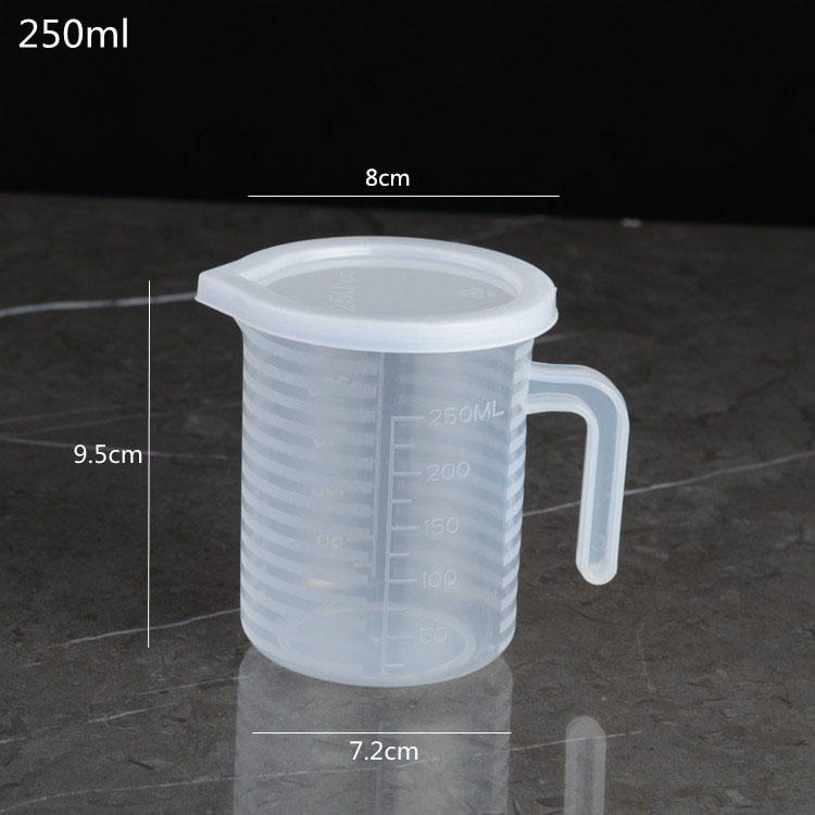 Ca đong nhựa chia vạch có nắp 300ml