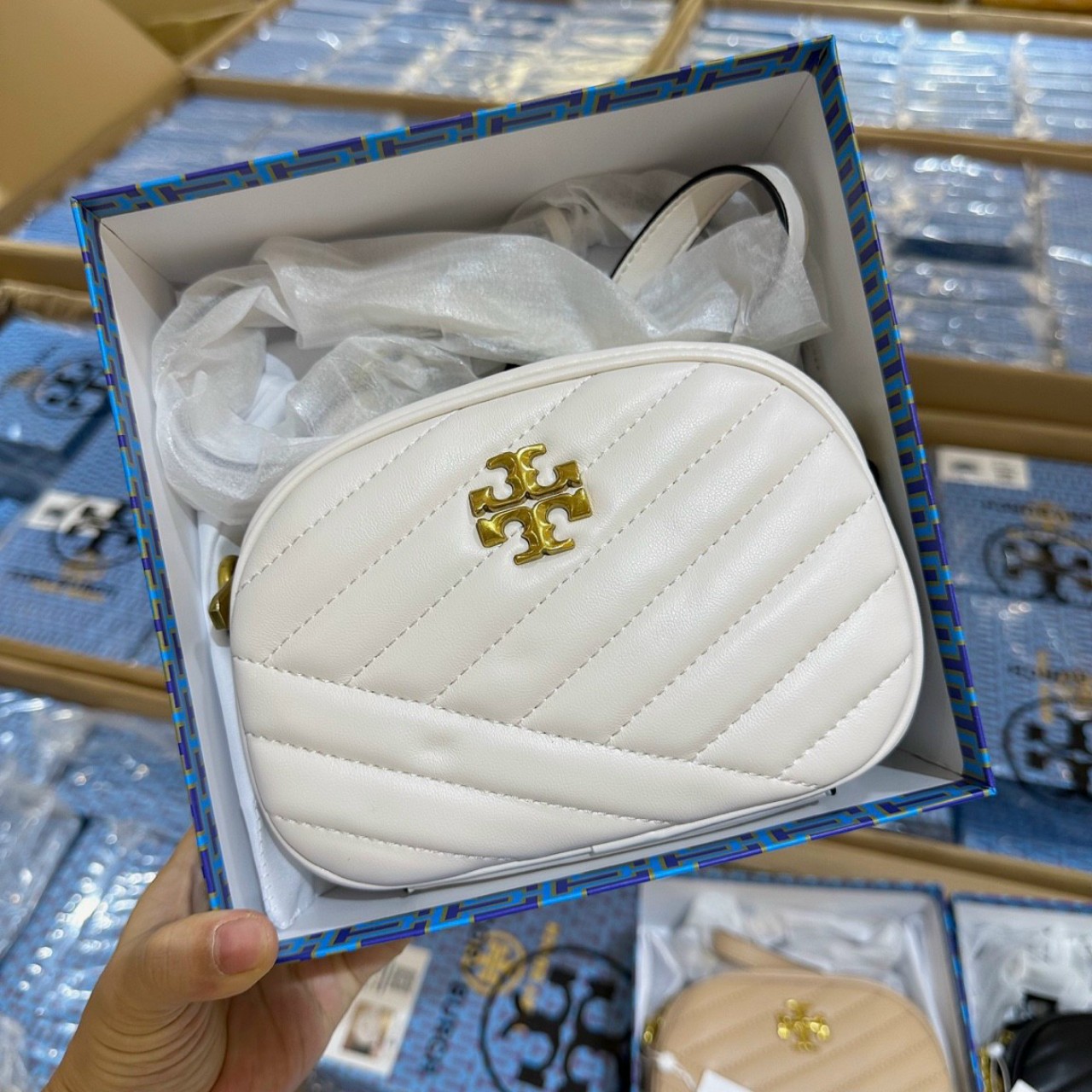Túi đeo chéo nữ tony bruch fullbox túi vãi size :18cm14cm