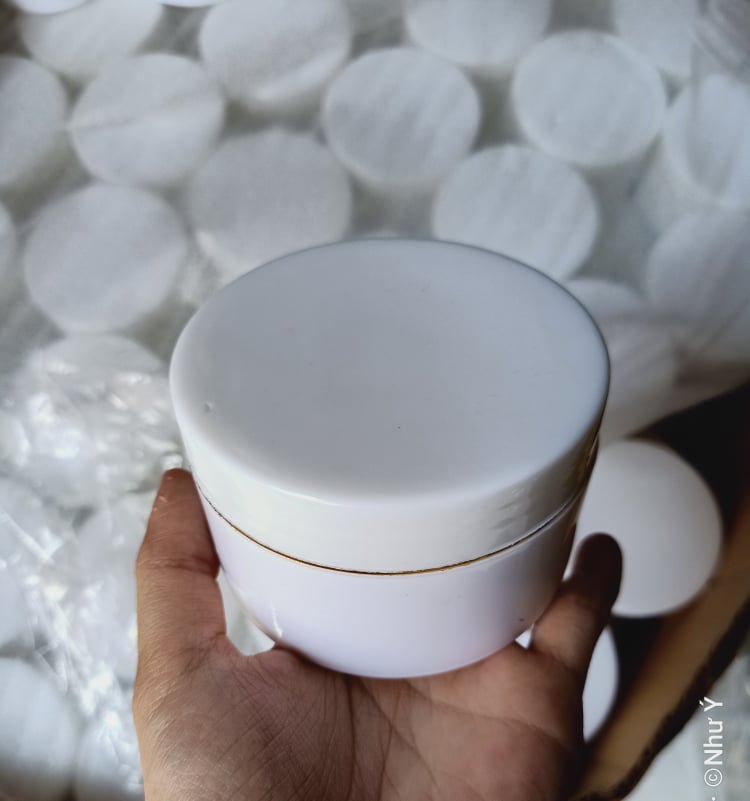 (Combo 10)HỦ NHỰA ĐỰNG KEM BODY 150gr (cân cả hủ)
