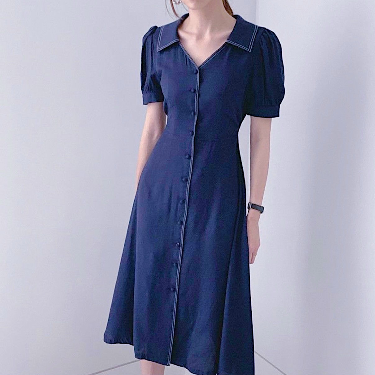Đầm xanh cổ sơ mi viền trắng
