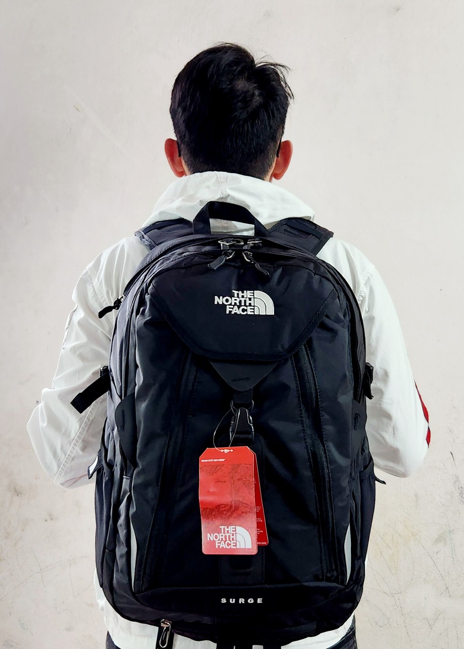 Balo du lịch The North Face Surge Rugzak