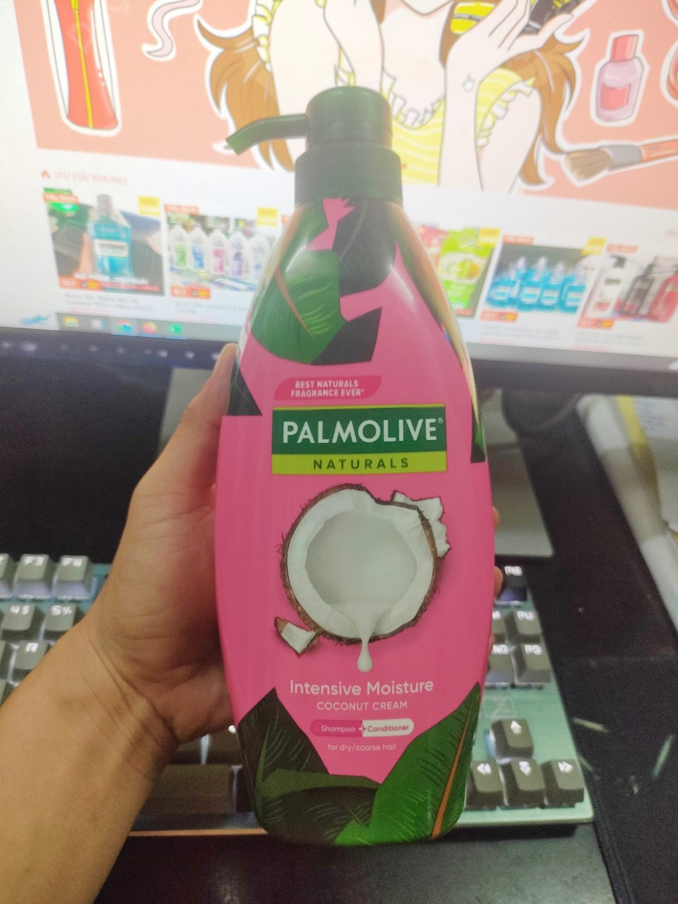Dầu gội Palmolive Thái lan 600ml sữa dừa (chai màu hồng)