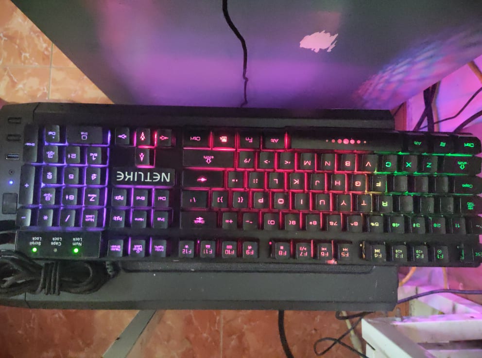 Phím giả cơ netlike