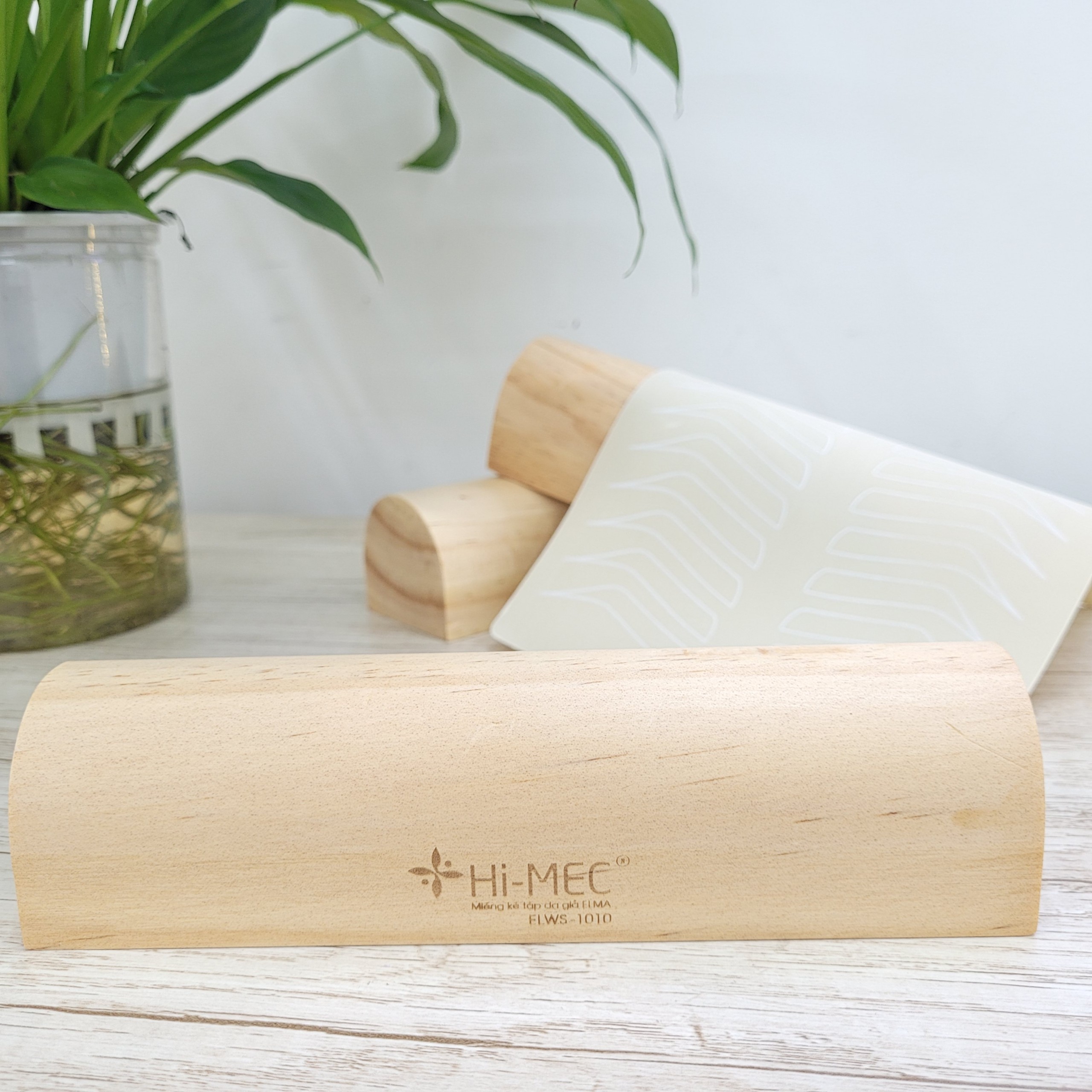 Miếng gỗ kê da giả tập phun xăm giá rẻ