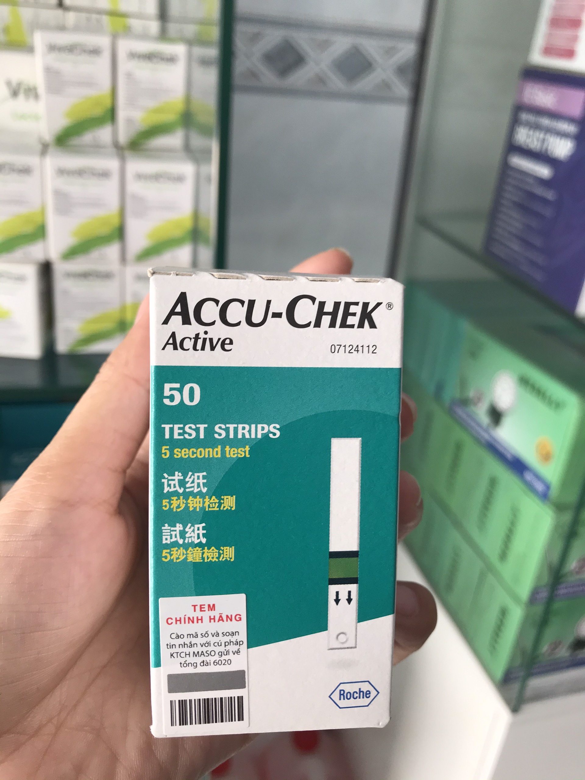 50 Que thử đường huyết Accu-chek Active