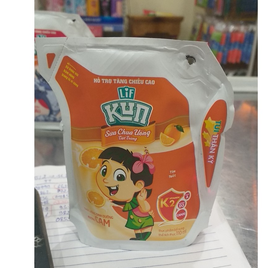 Sữa Kun túi 110ml set 5 túi(Dâu)