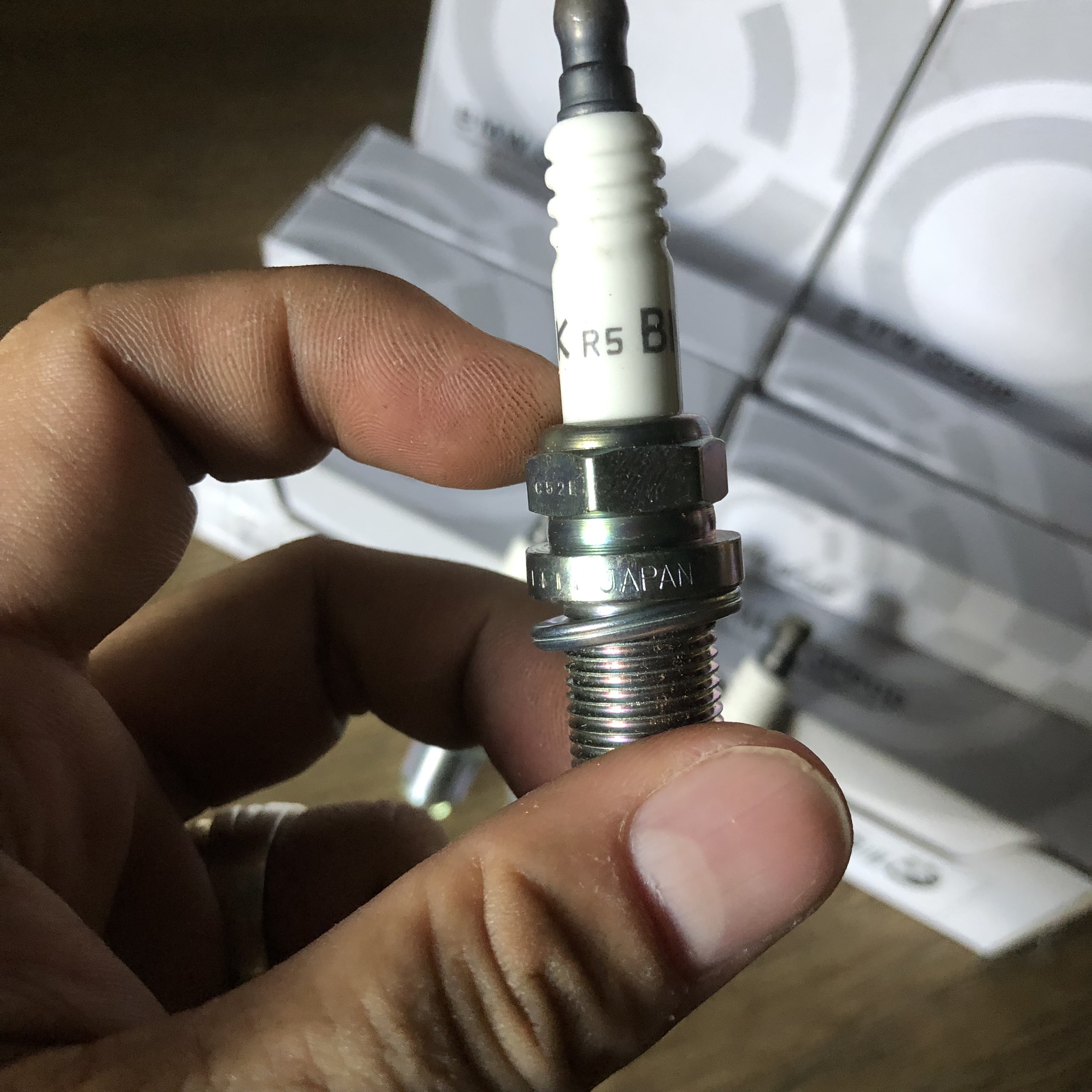 BUGI ĐÁNH LỬA BMW E46/E39/ E60/ E61/ E63/ E64/ M54/ M62/ Z3