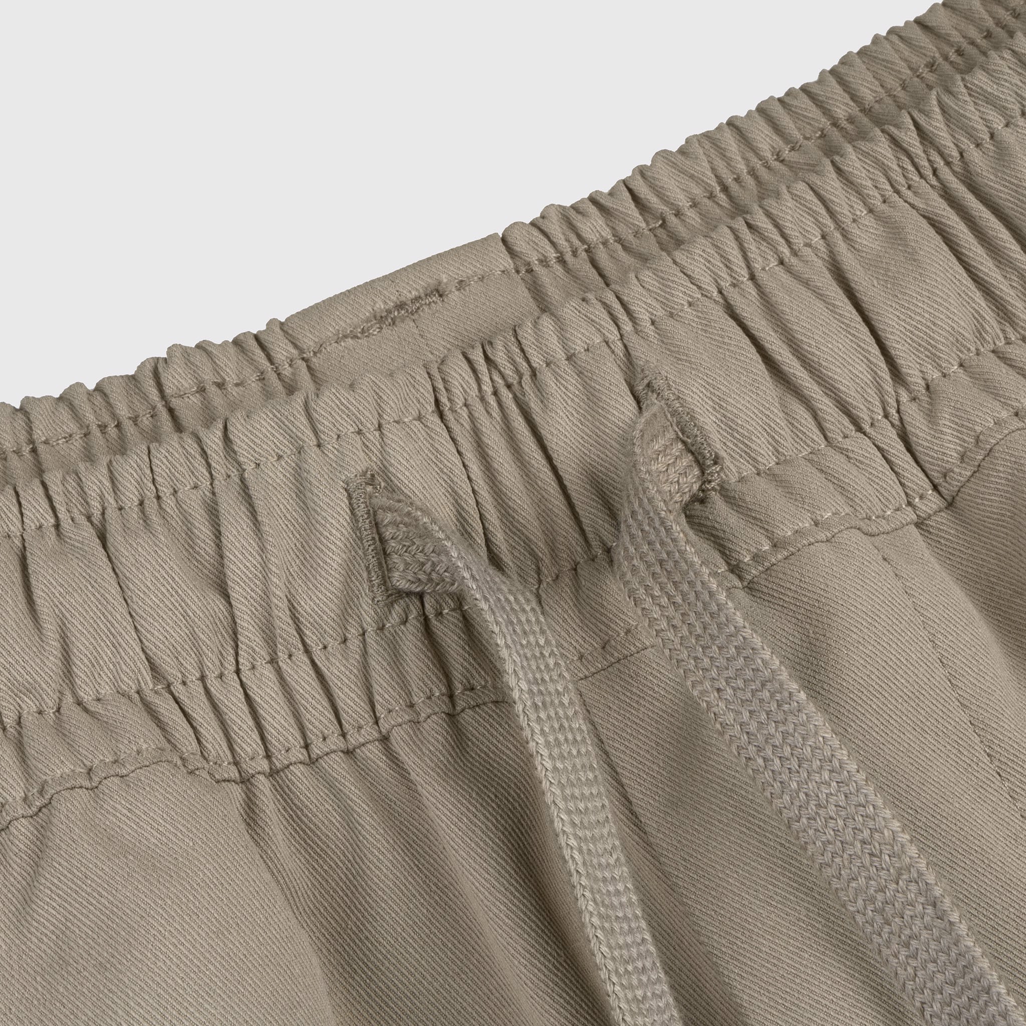 Grimm DC Quần Flex shorts // Beige