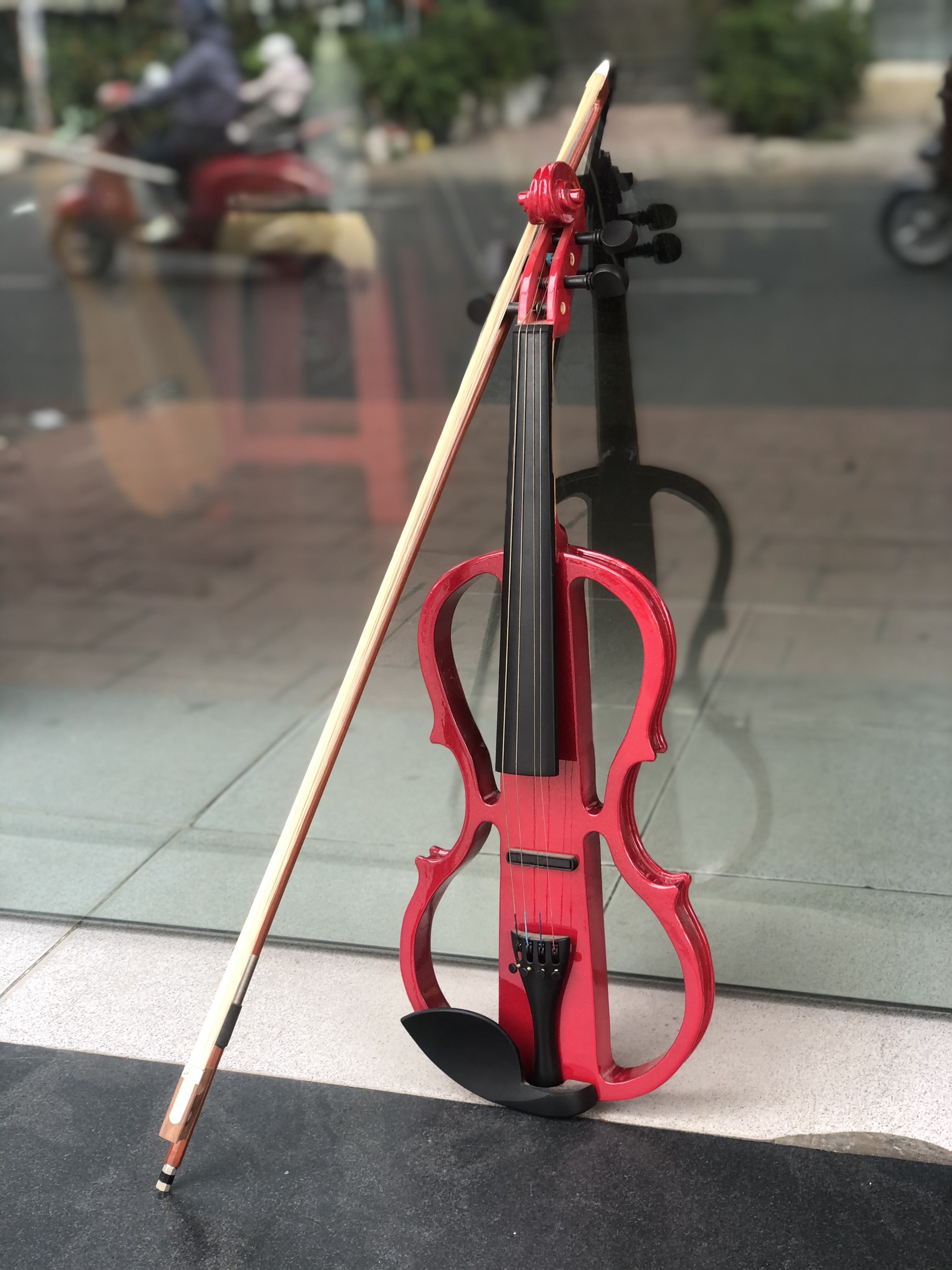 Đàn violin điện tử