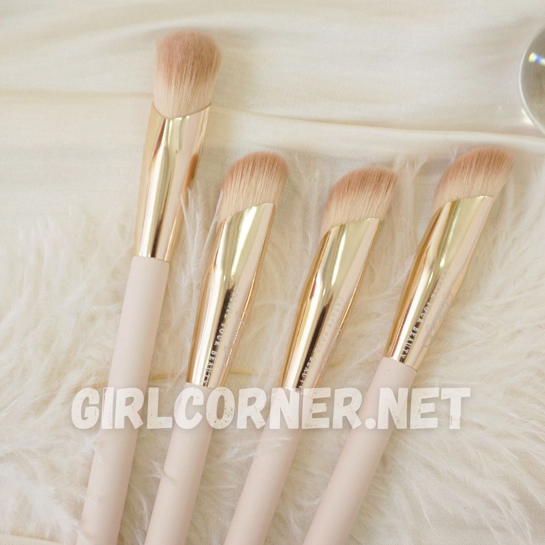 Cọ che khuyết điểm đầu vát Feather B D35