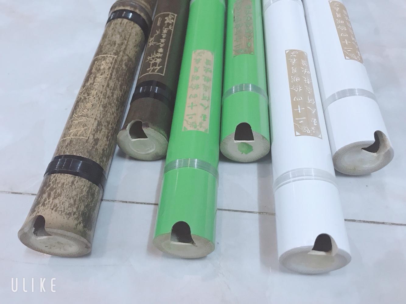 Tiêu bát khổng dòng tiêu tàu