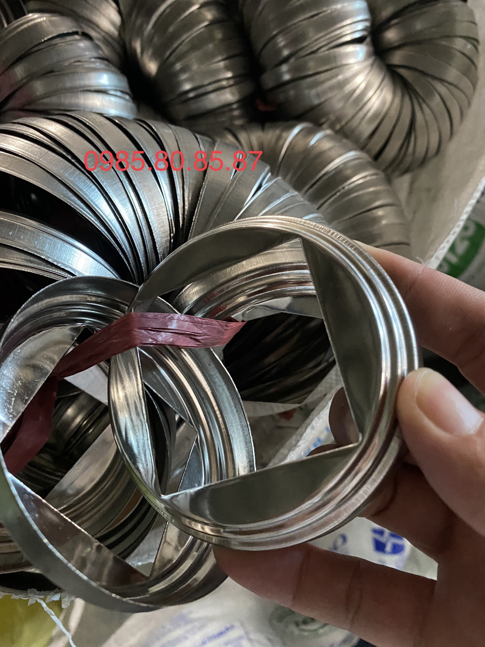 CHỤP ỐNG VUÔNG INOX 20X20MM (50 CÁI)