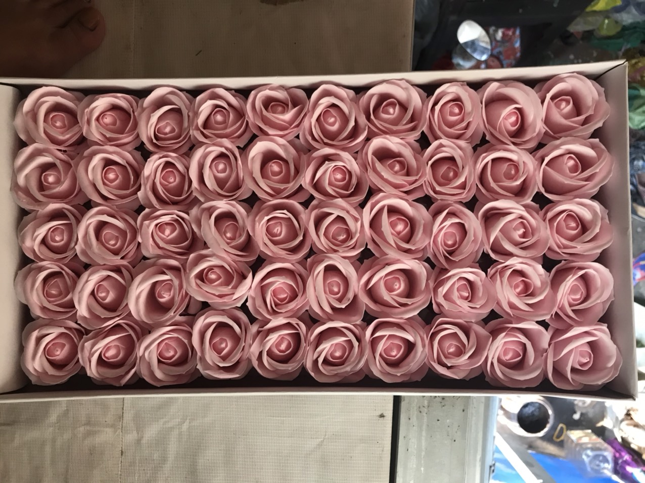 Hộp Hoa Sáp Thơm 4 Lớp 50 Đầu Bông