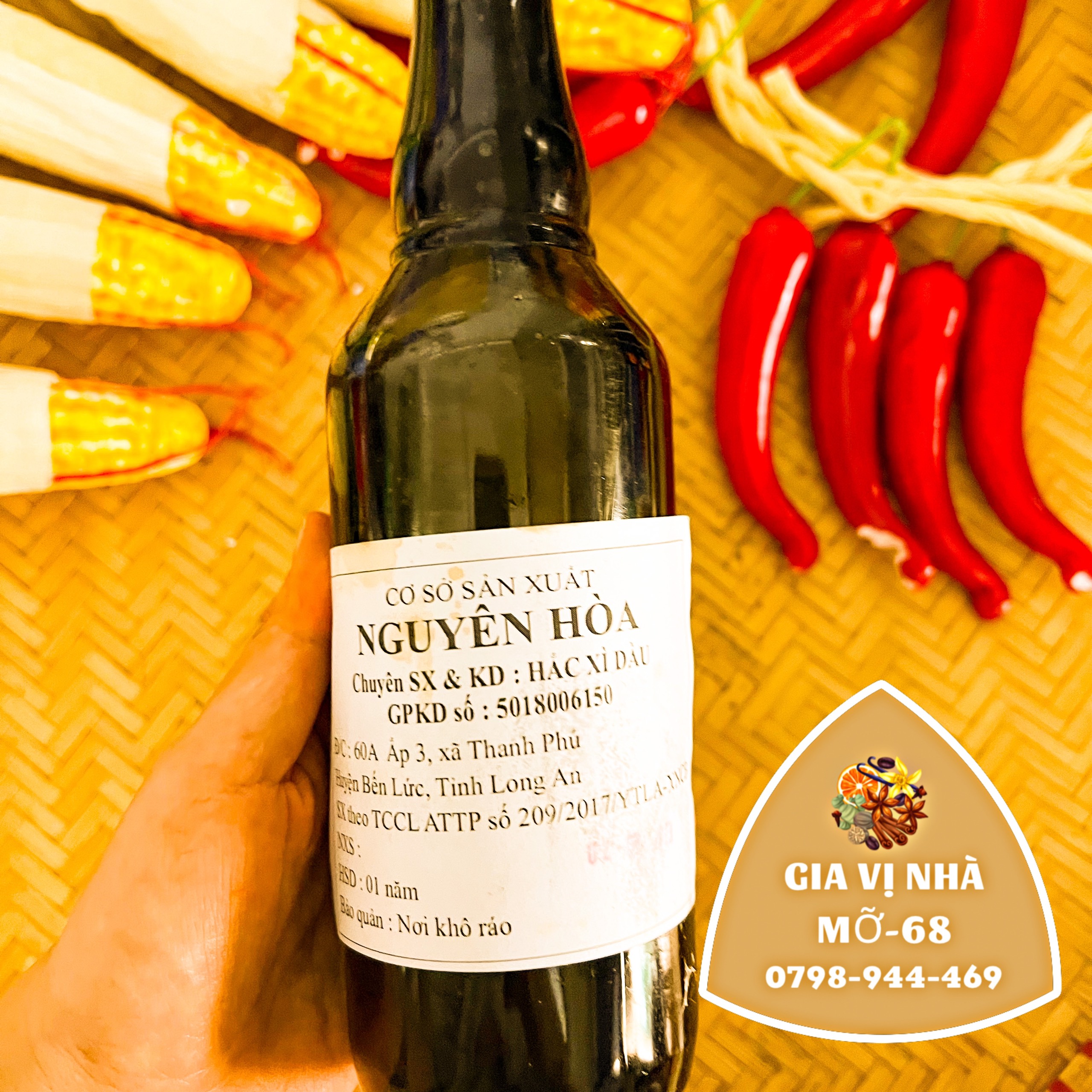 HẮC XÌ DẦU NGUYÊN HÒA - CHAI 500ML