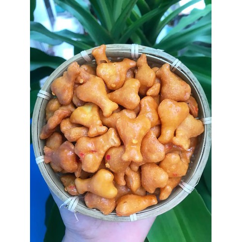 BÁNH ĐÙI GÀ CAY MẶN 1KG