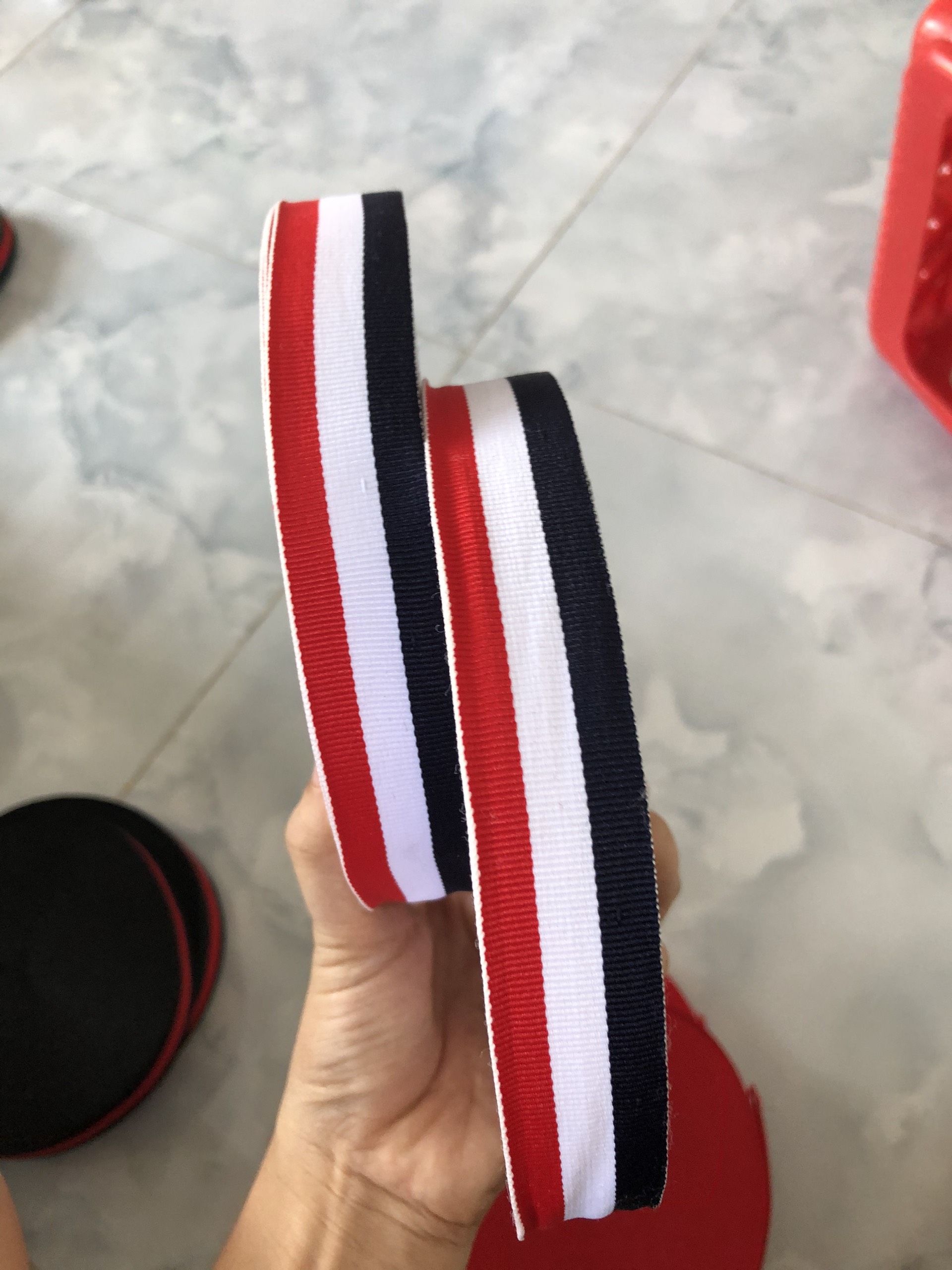 Dây đai sọc bản 2.5cm 15k/mét