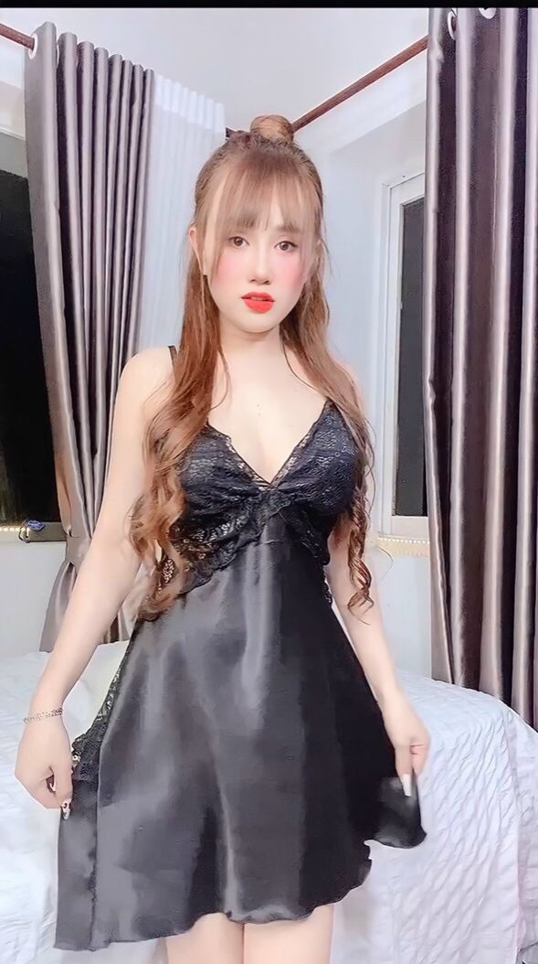 Đầm ngủ phi lụa loại 1 có mút ngực thiết kế phối ren gợi cảm freesize dưới 60kg nguyên khánh store