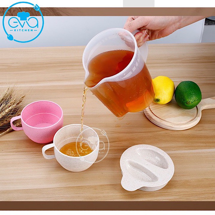 Bộ Bình Nước Kèm 4 Ly Cốc Nhựa Lúa Mạch Tiện Dụng