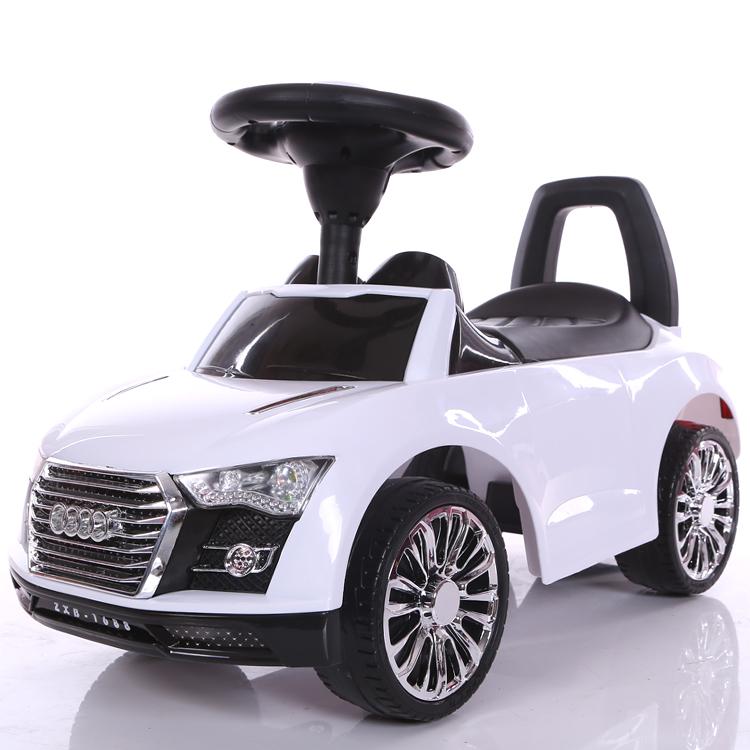 Ô tô chòi chân AuDi  cho bé