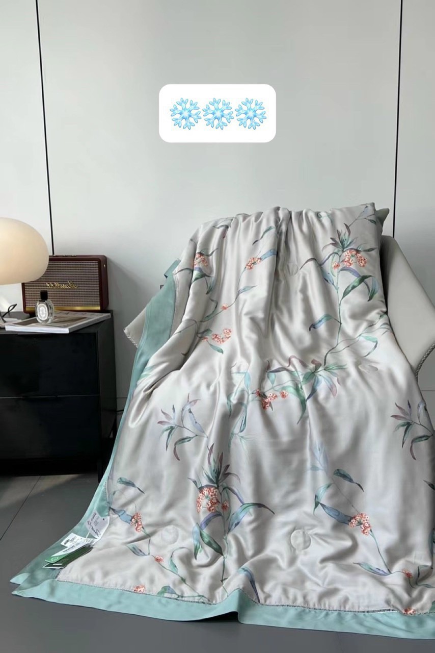 High-Quality 60S Tencel Silk Summer Blanket
