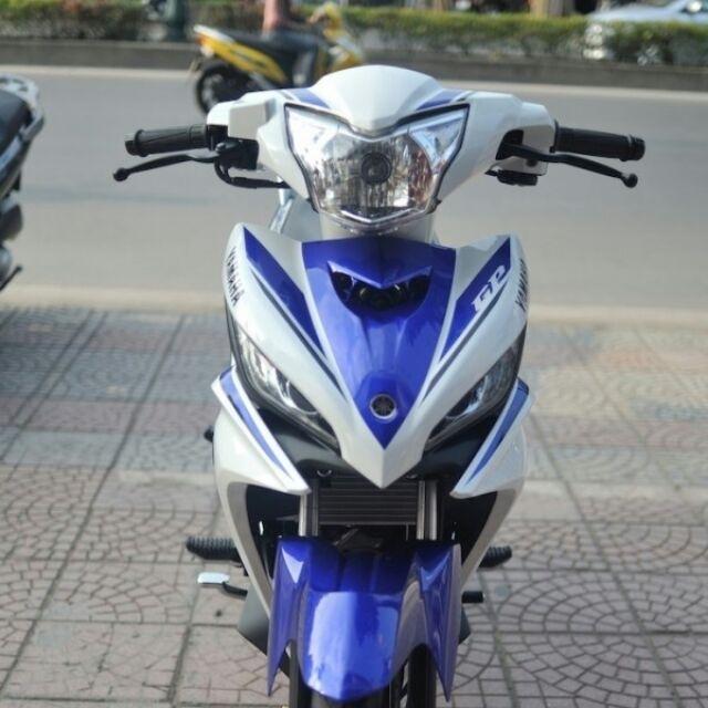 mặt kính đồng hồ exciter 135
