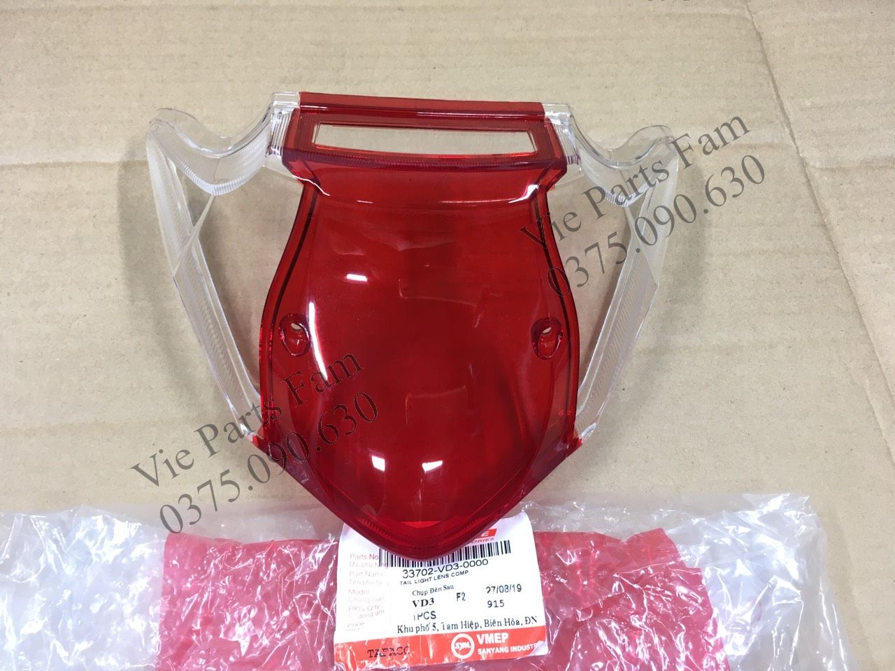 CHỤP ĐÈN HẬU XE EZ SYM