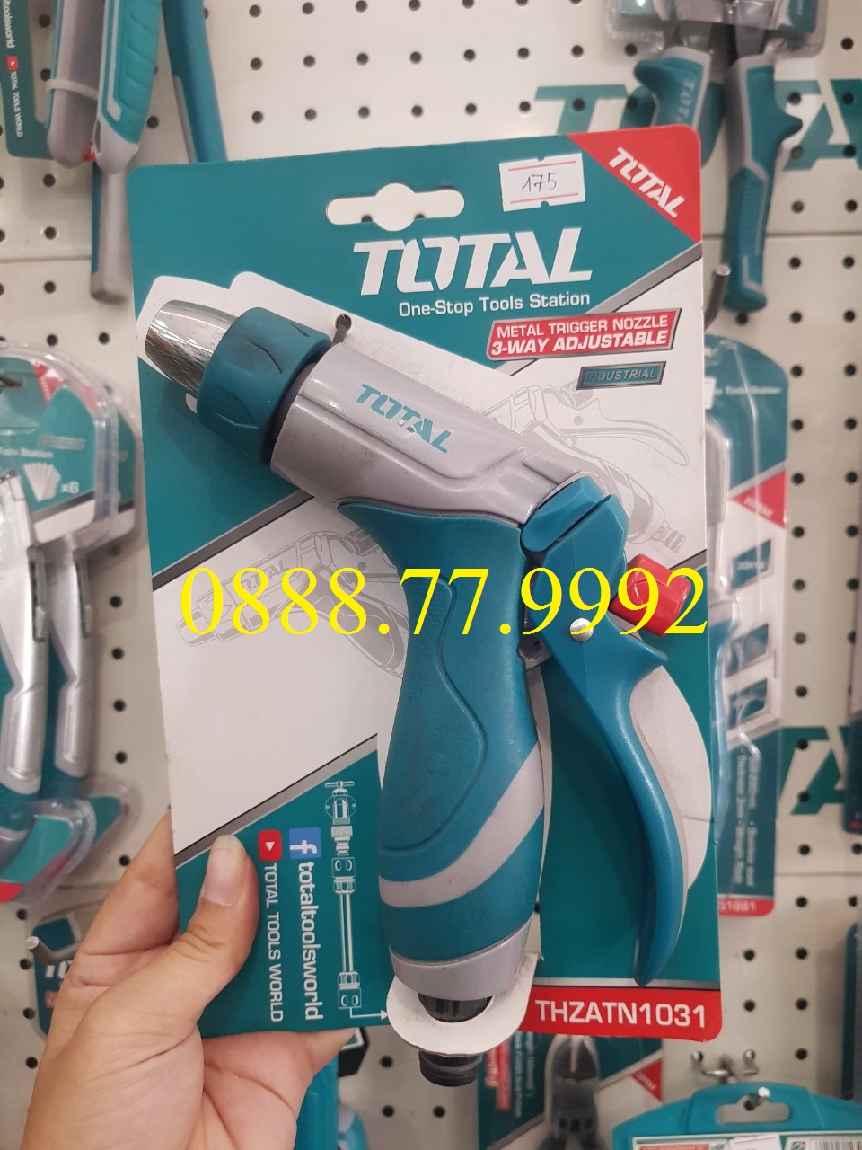 Vòi phun máy xịt rửa TOTAL THZATN1031 vòi xịt phun nước 3 tia Kích thước 15*3.59*17.5cm, kích hoạt 3 chiều vòi xịt rửa, phun nước cho việc tưới sân vườn, tưới tiêu nông nghiệp