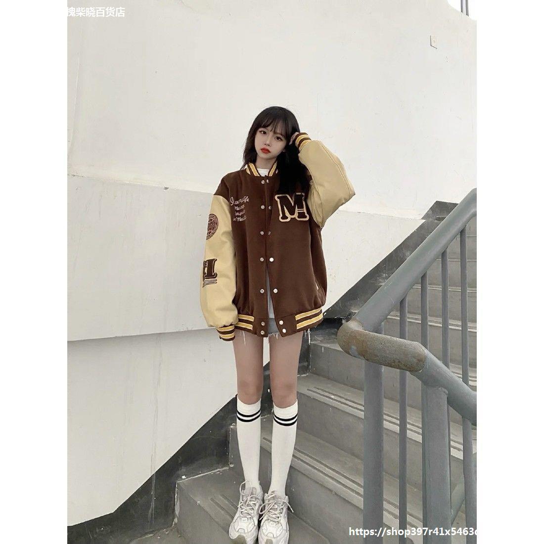 [25-27.4 Hoàn tiền 15%] ÁO BOMBER CHỮ M MÀU NÂU HOTTEND SIÊU NĂNG ĐỘNG TRẺ TRUNG CHO CÁC BẠN TRẺ - WIN SHOPP - LĐ