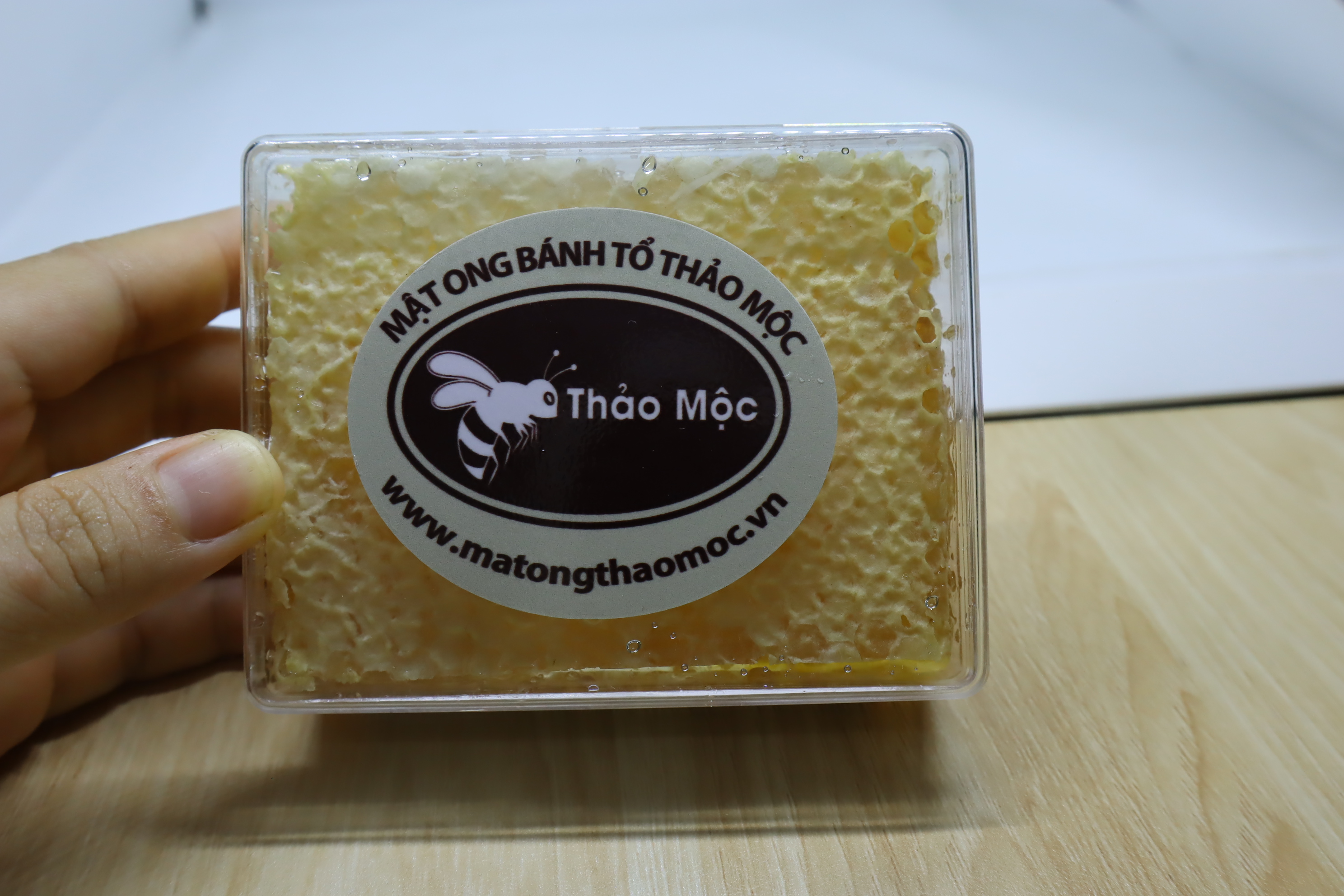 [HCM]Siêu KM Mật Ong Bánh Tổ Thảo Mộc 250gr