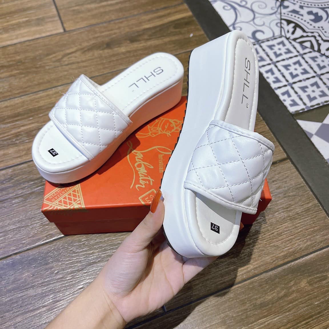 [HCM]DÉP XUỒNG KẺ CHỈ CAO CẤP