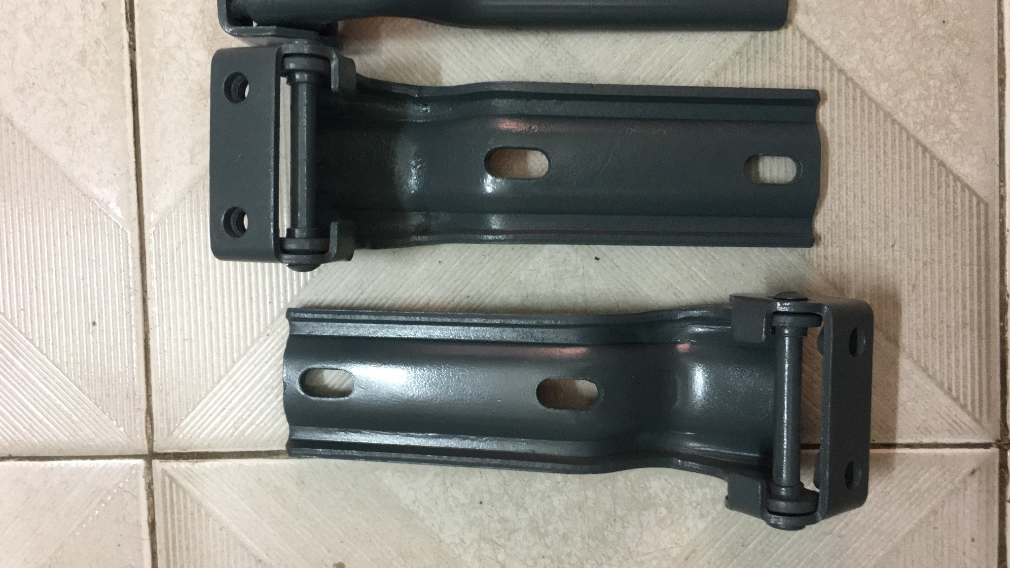 Bản lề cánh cửa trước Suzuki Carry/5 ta&Daewoo Damas