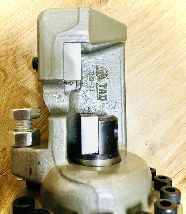 Máy cắt sắt thủy lực Dalushantools RC-22