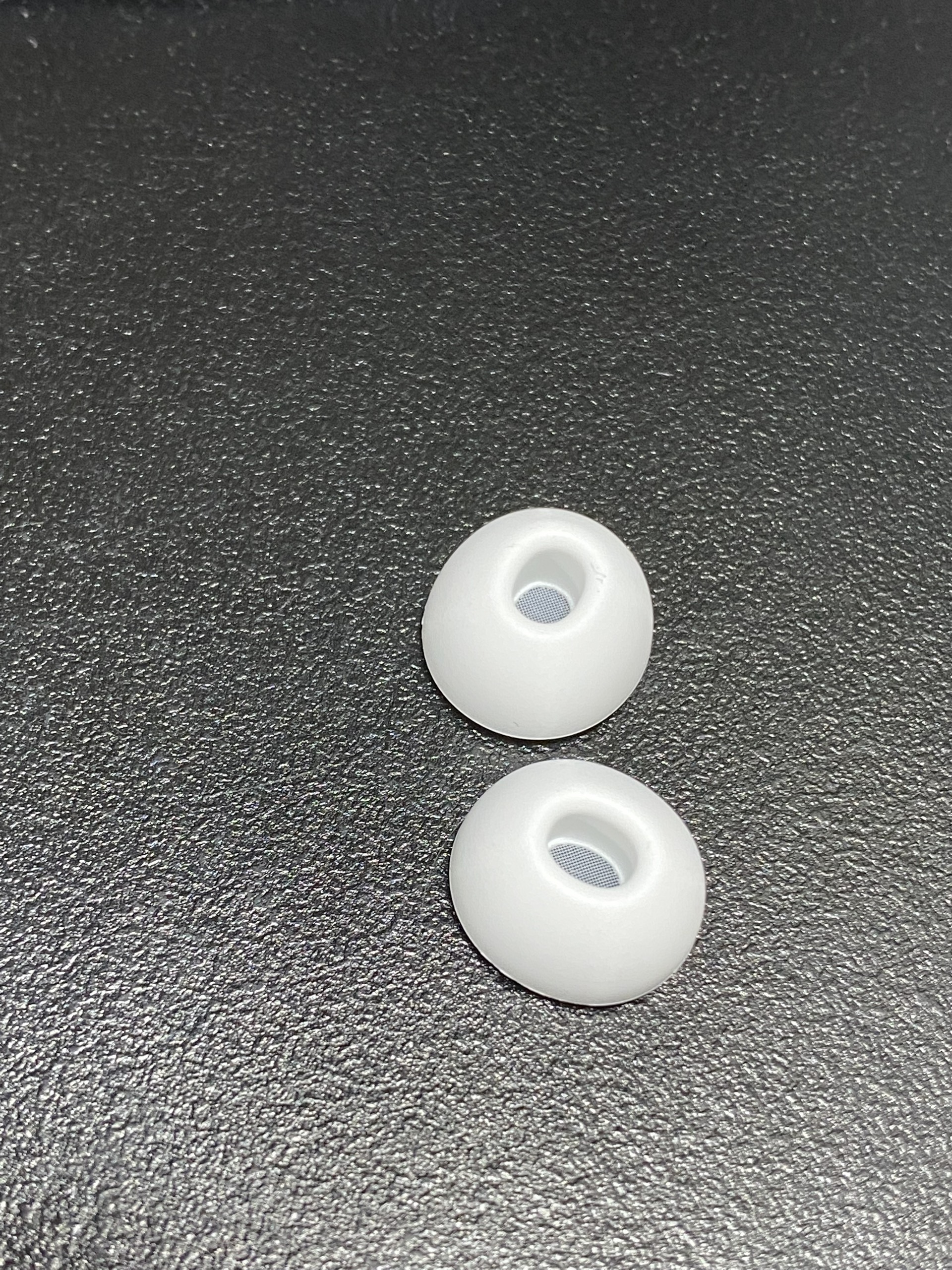 Núm (Tips) - Thay thế cho AirPods Pro