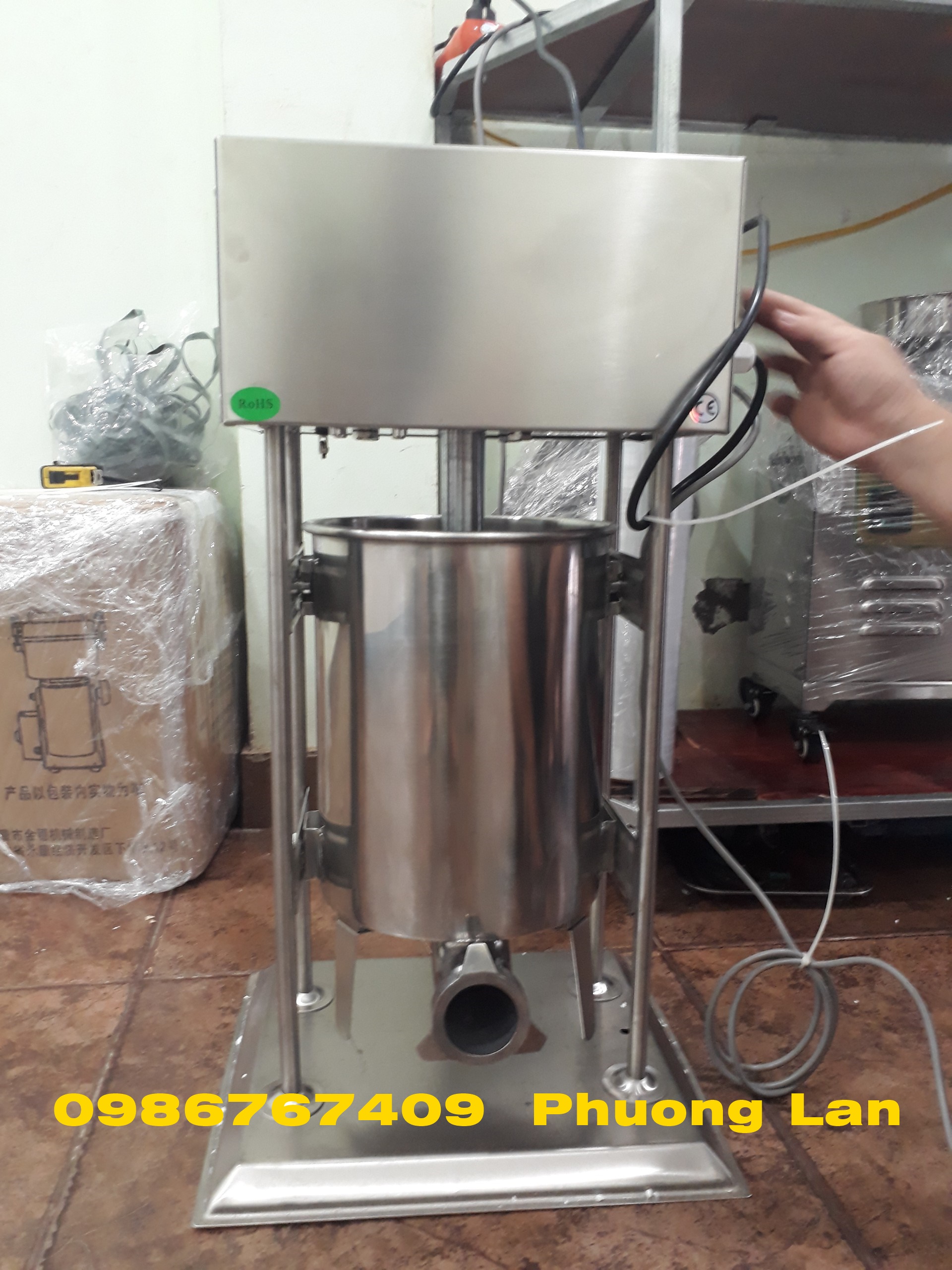 [Trả góp 0%]Máy đùn xúc xích 10l chạy điện