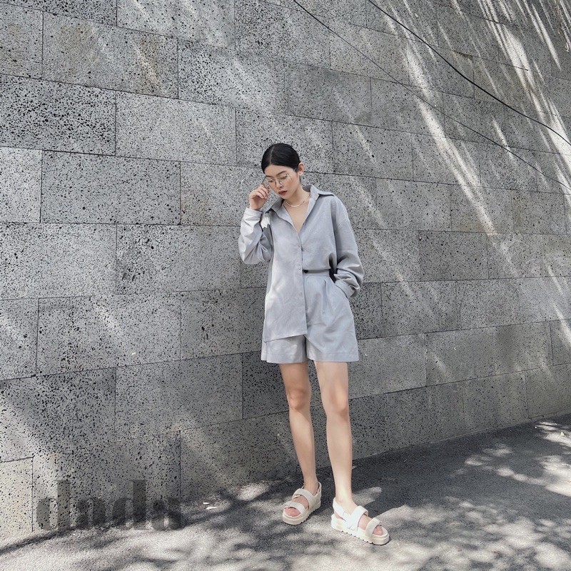 Dada set sơ mi nữ dáng dài xẻ vạt kèm quần short