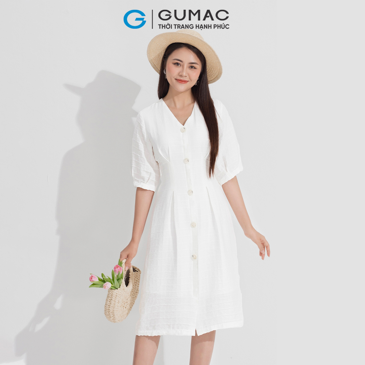 Đầm nữ cổ v phối nút GUMAC DD05056