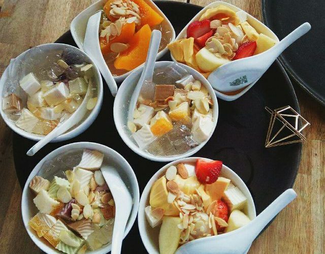 Trà túi lọc màu đen