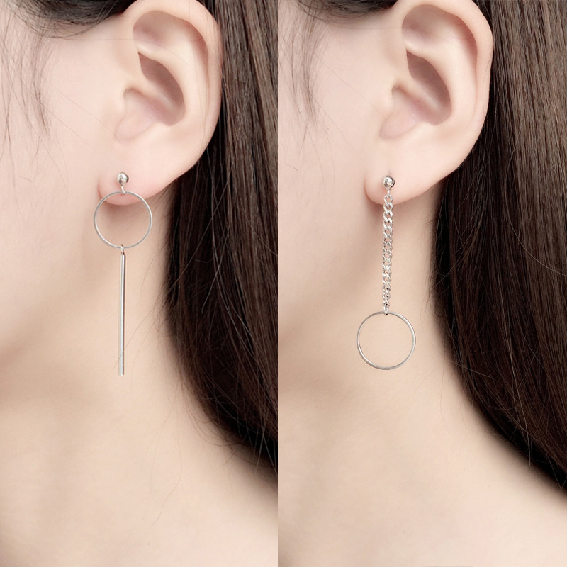 Khuyên tai nữ vòng tròn bất đối xứng