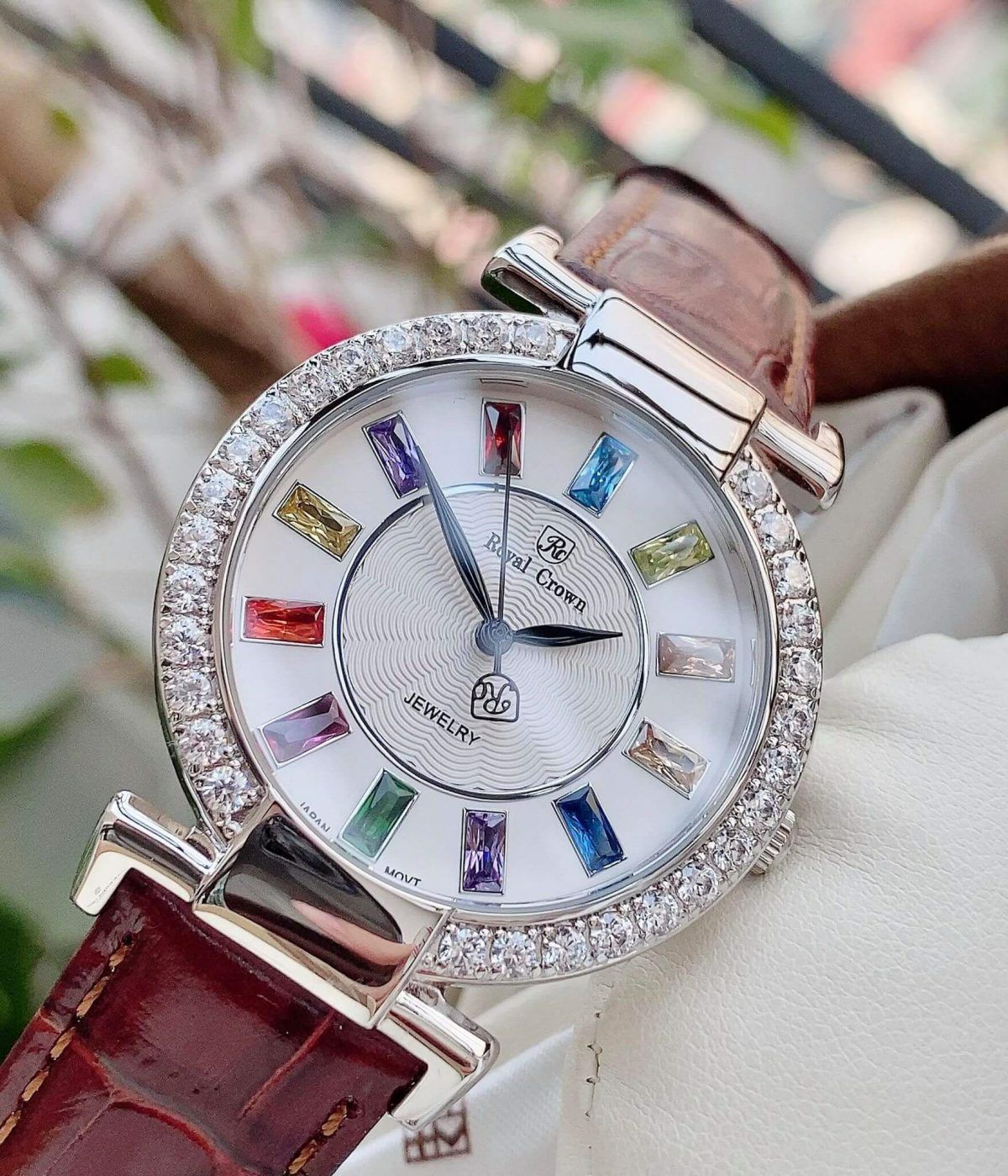 Đồng hồ nữ Royal Crown 4606 đính đá